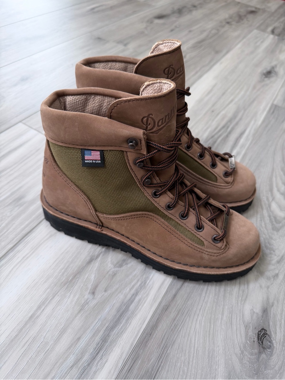 Danner Light II Gore-Tex Hiking Boots Made USA Vibram Women’s 7.5